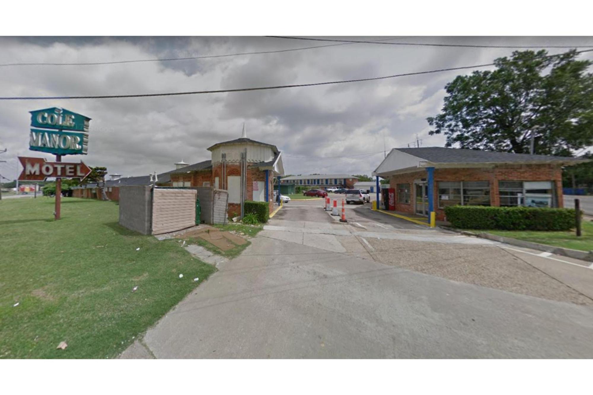 Cole Manor Motel By Oyo Love Field Market Center Dallas Dış mekan fotoğraf